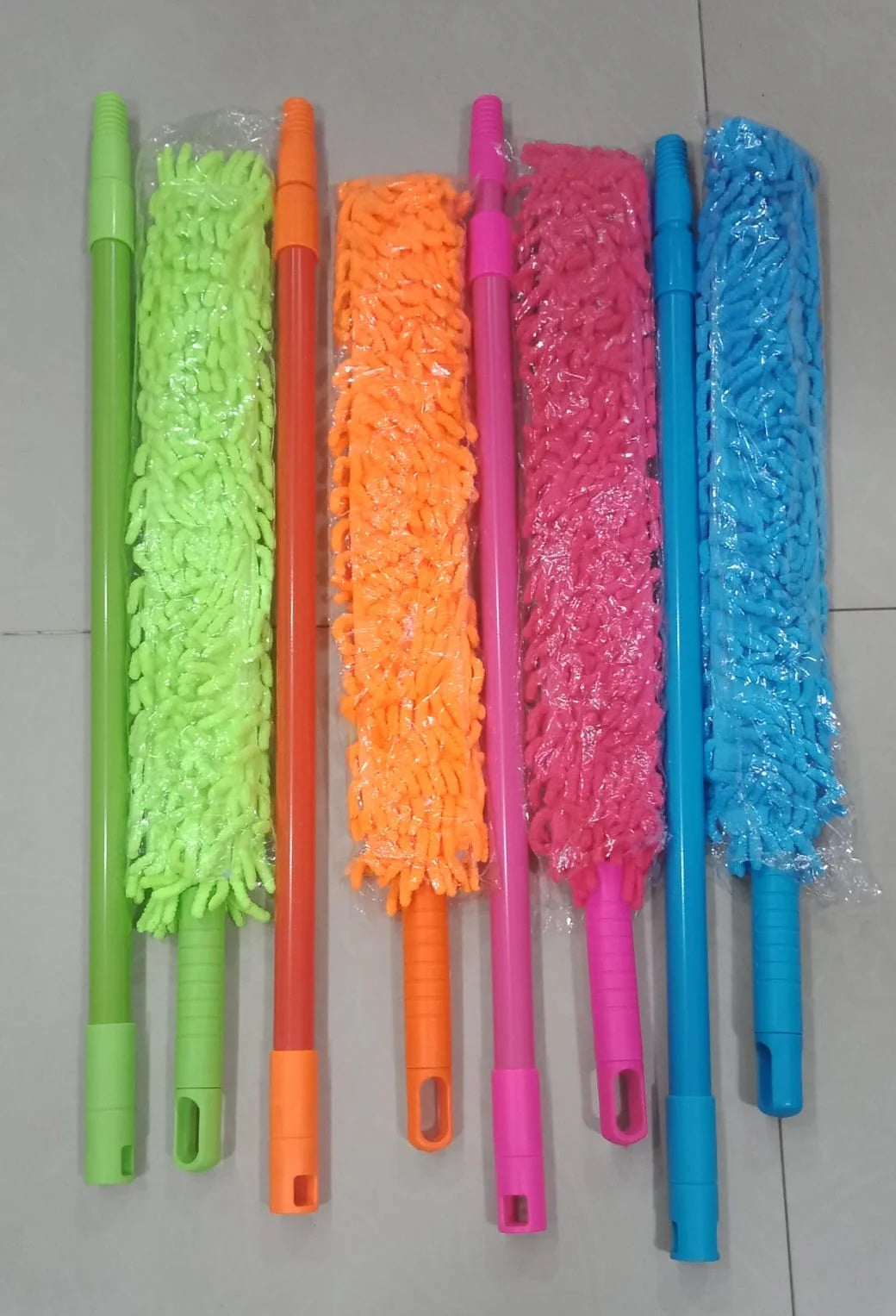 Microfiber Cleaning Duster With Foldable Handle